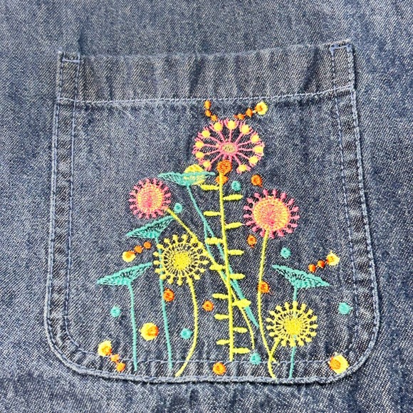 Blair Denim‎ Jean Jacket XL Embroidered Floral Pockets Zip Up Blue - Picture 4 of 12